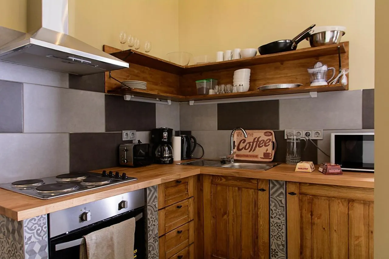 W-Tree Loft Style Apartment Budapest